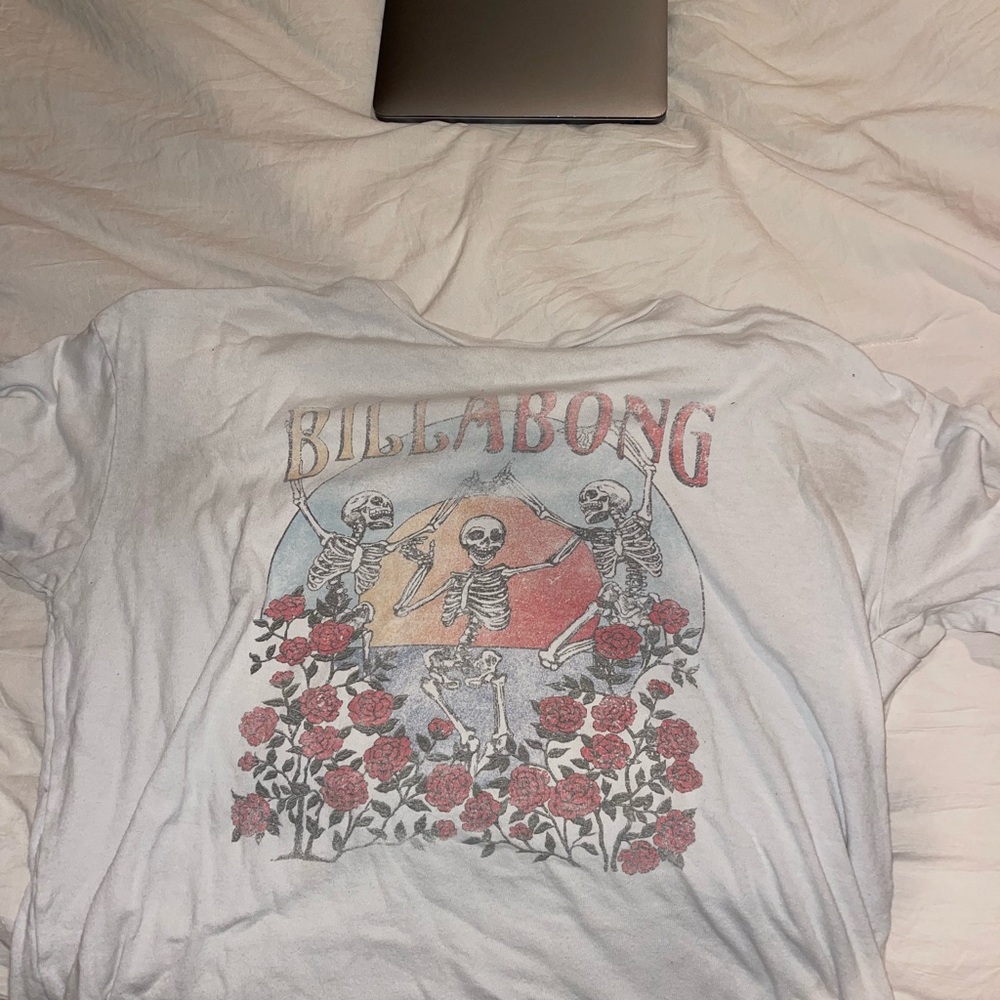 Billabong White Tee with Graphic Design